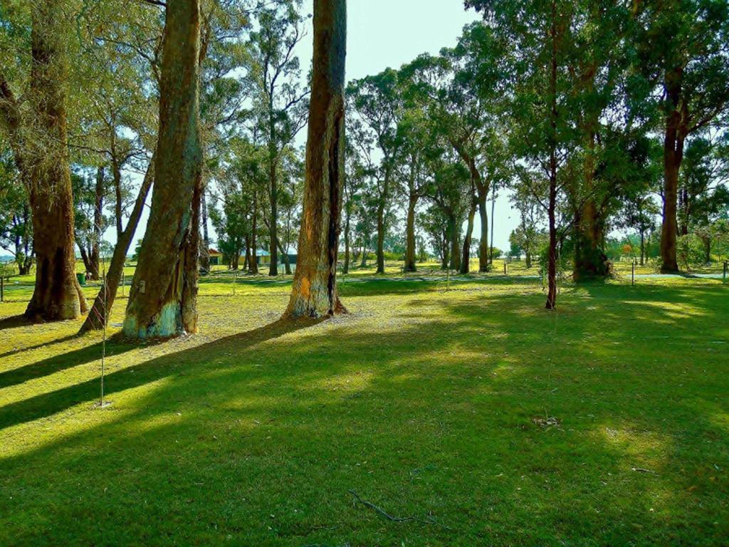 Inn The Tuarts Guest Lodge Busselton Accommodation - Adults Only Extérieur photo