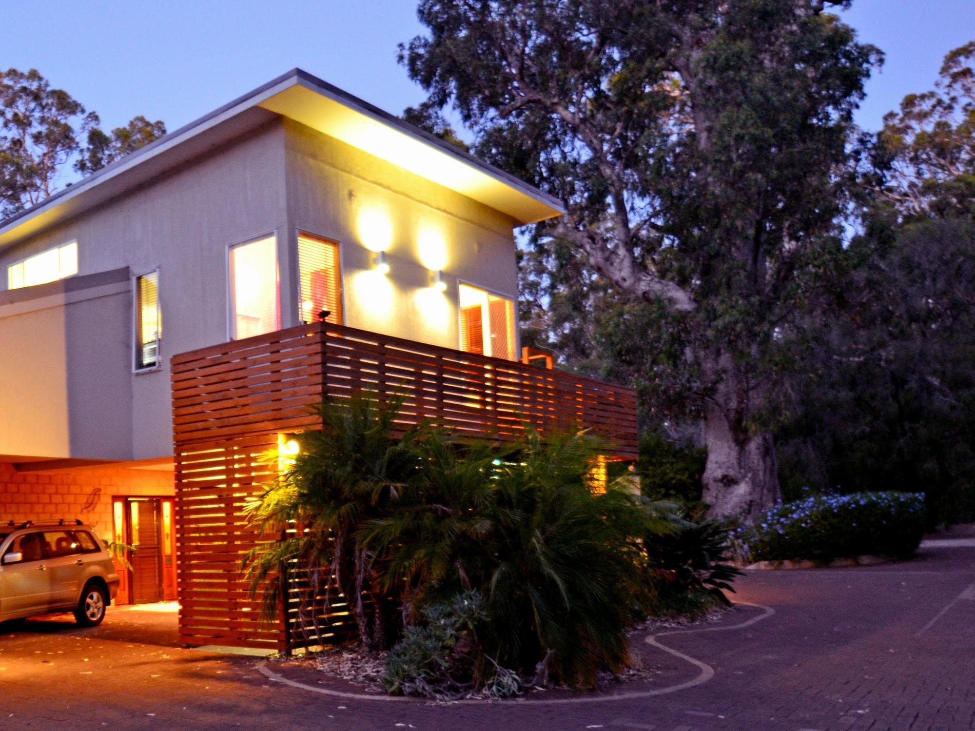 Inn The Tuarts Guest Lodge Busselton Accommodation - Adults Only Extérieur photo