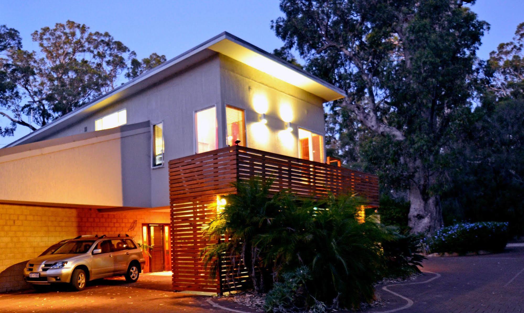 Inn The Tuarts Guest Lodge Busselton Accommodation - Adults Only Extérieur photo
