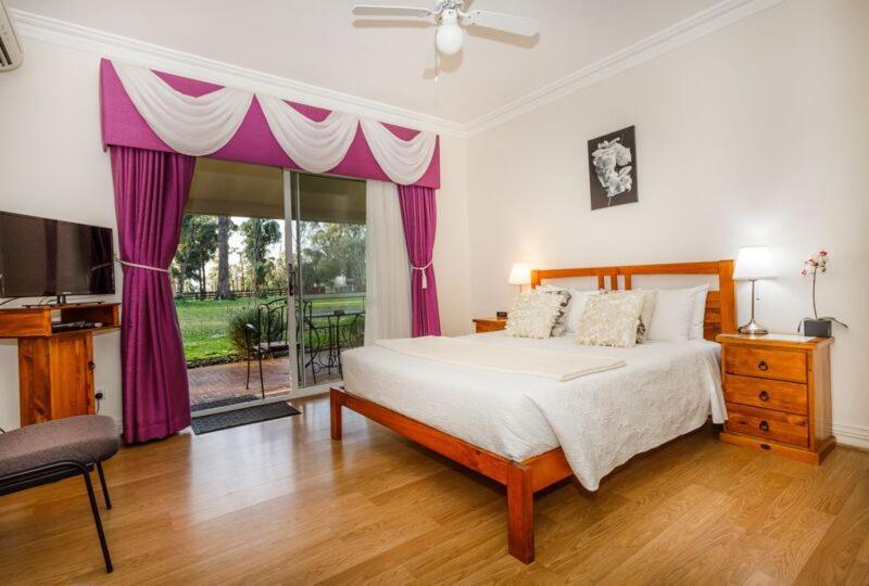 Inn The Tuarts Guest Lodge Busselton Accommodation - Adults Only Extérieur photo