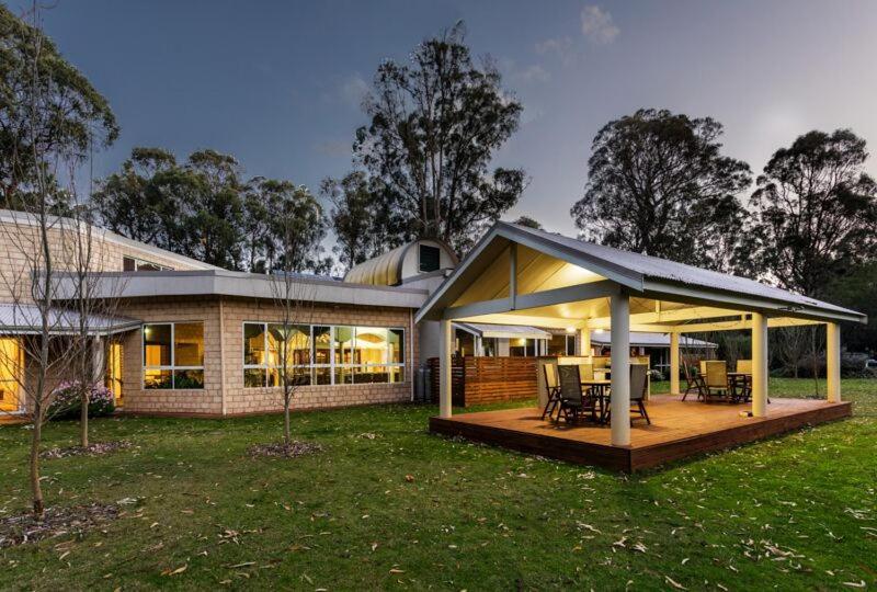 Inn The Tuarts Guest Lodge Busselton Accommodation - Adults Only Extérieur photo