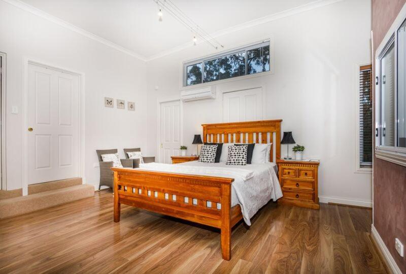 Inn The Tuarts Guest Lodge Busselton Accommodation - Adults Only Extérieur photo