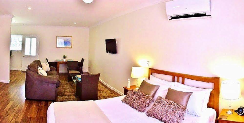 Inn The Tuarts Guest Lodge Busselton Accommodation - Adults Only Extérieur photo