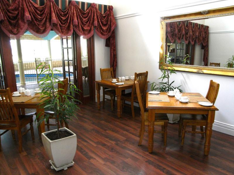 Inn The Tuarts Guest Lodge Busselton Accommodation - Adults Only Extérieur photo